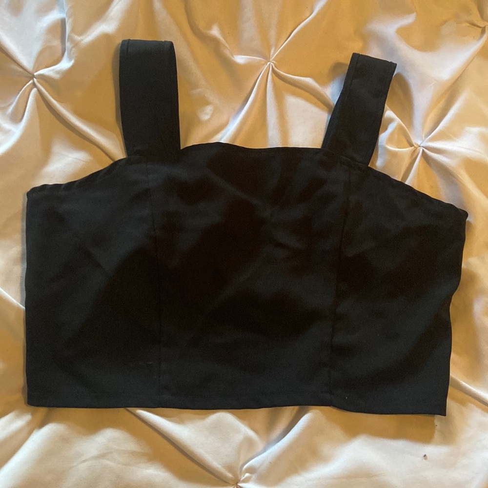 Black crop blouse